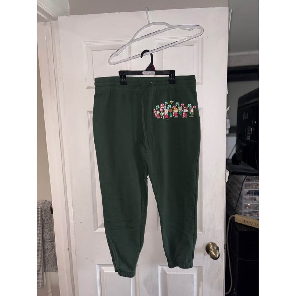 Freshman Charlie Brown Christmas Sweatpants | Peanuts Snoopy Green Joggers |